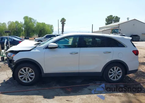 2020 Kia Sorento 2.4L Lx z USA, uszkodzony, nr VIN 5XYPG4A32LG664213